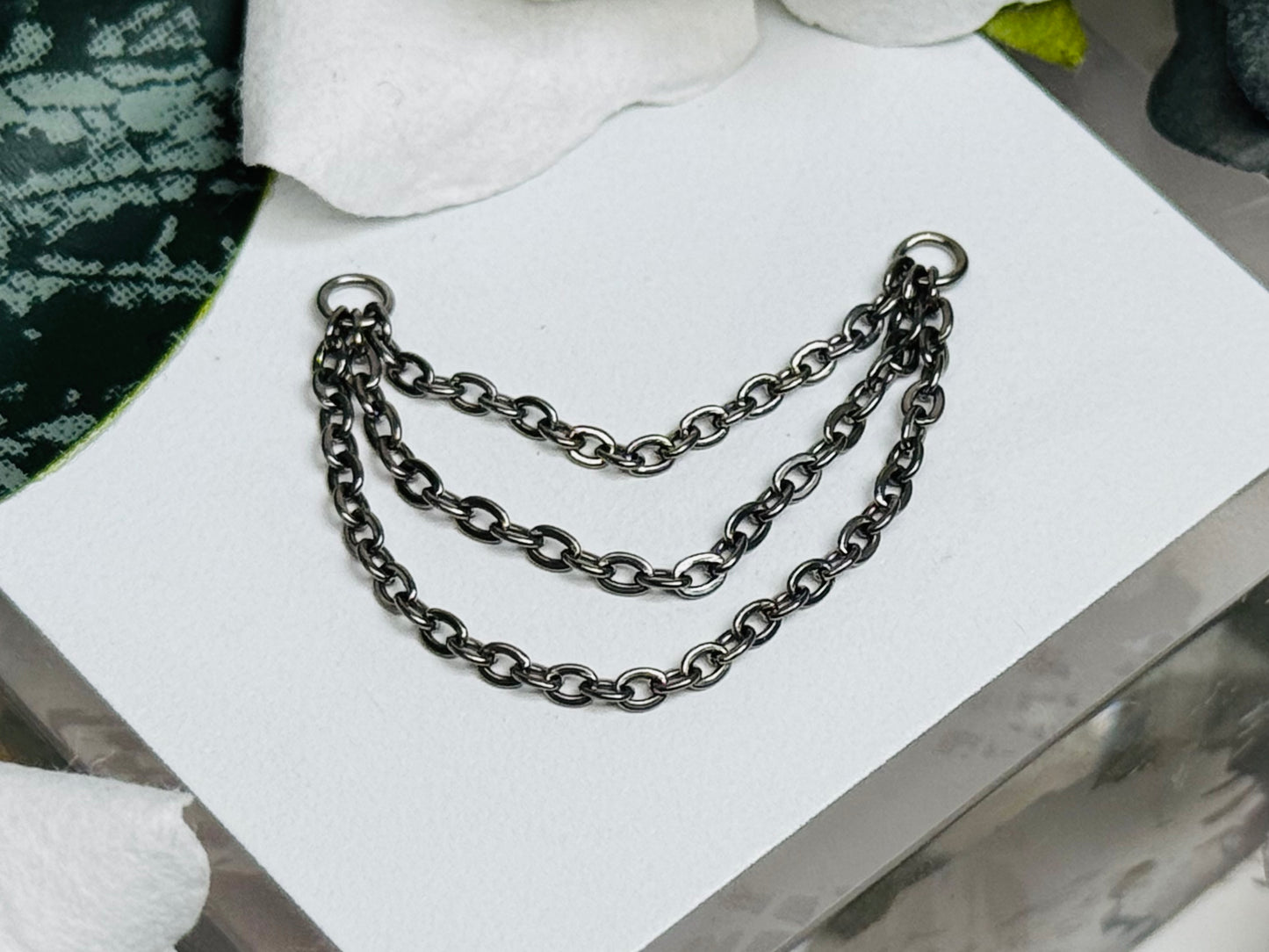 Triple Threat Chain Set