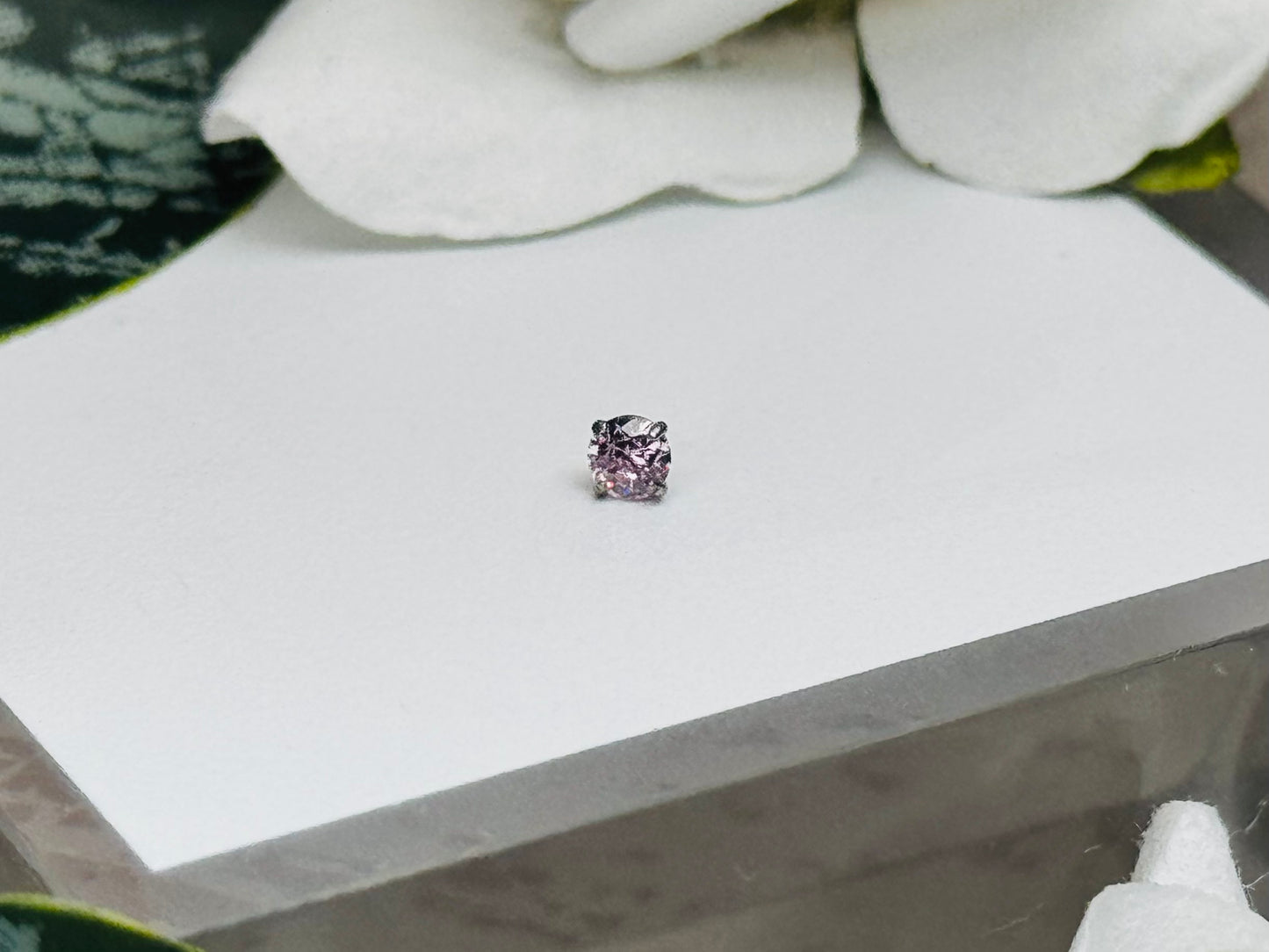 Internally Threaded CZ Prong Ends (16G)