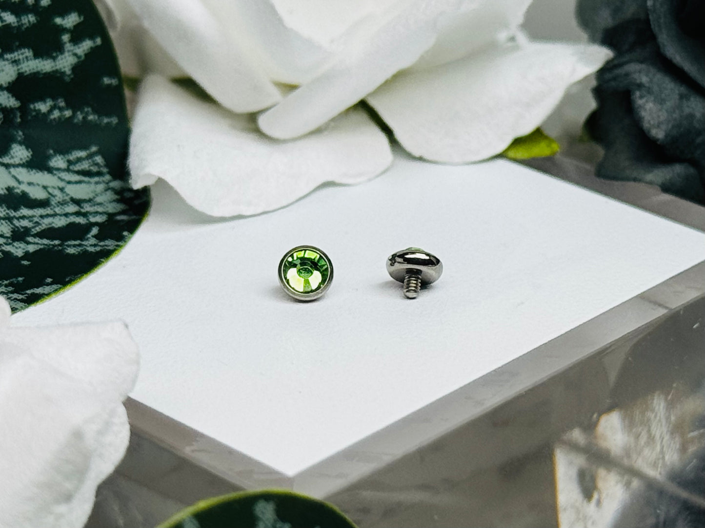 Bezel Set Gem Ends