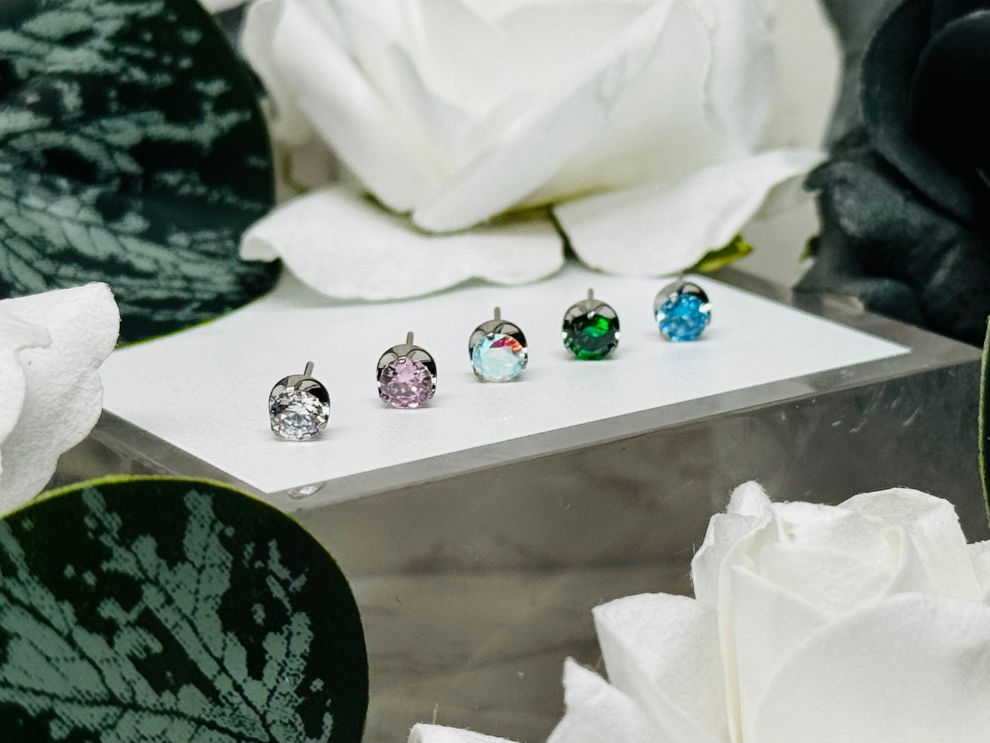 Threadless Round Prong Gems